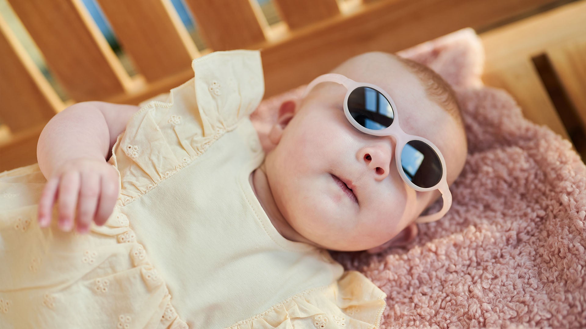 Ab wann braucht mein Baby eine Sonnenbrille?